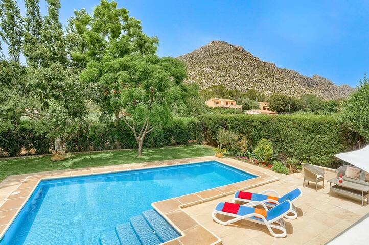 Villa Ignacio by Villa Plus gallery image 4