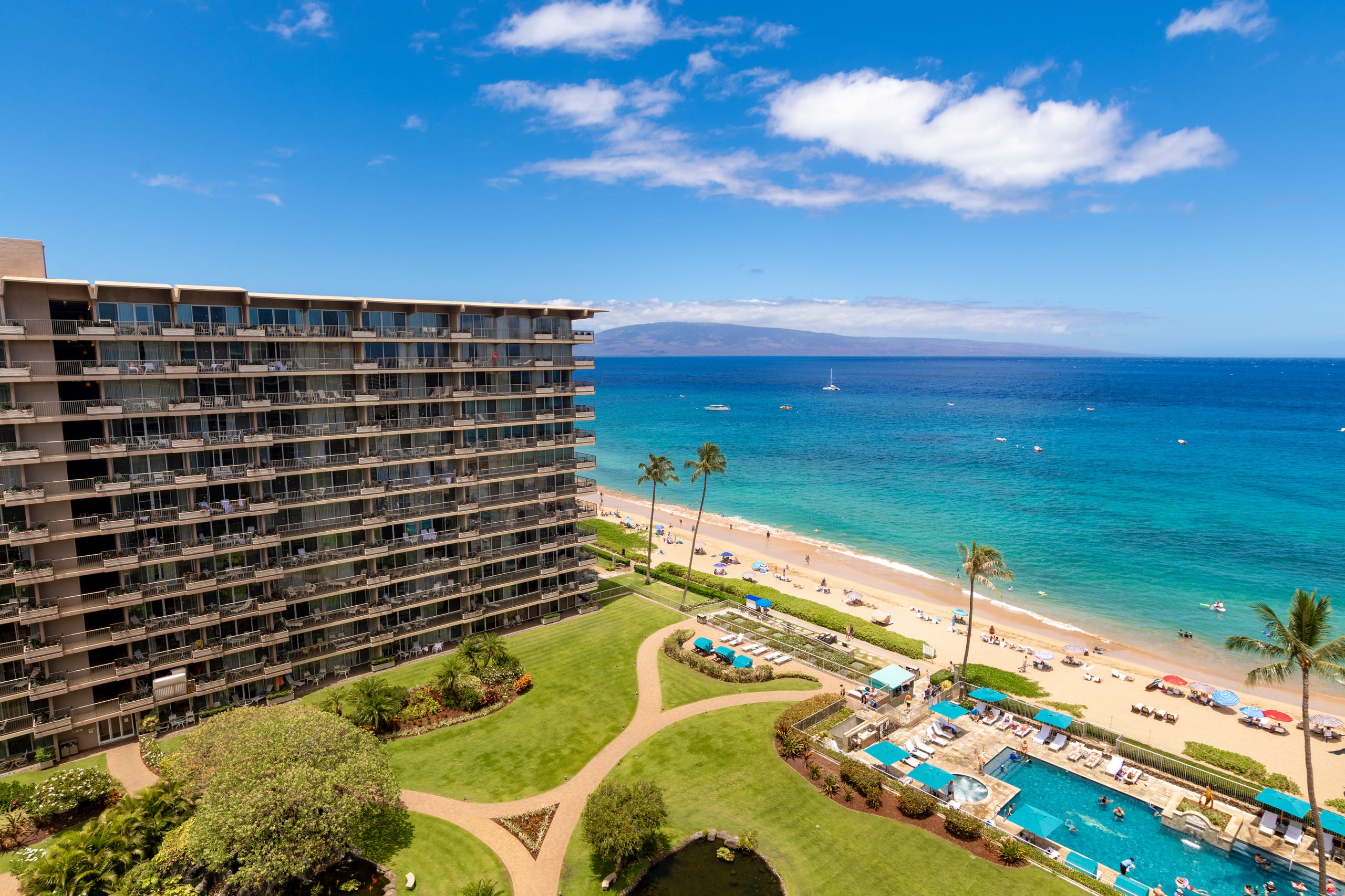 Condo in Lahaina · ★4.0 · 2 bedrooms · 2 beds · 2 baths - Image 21