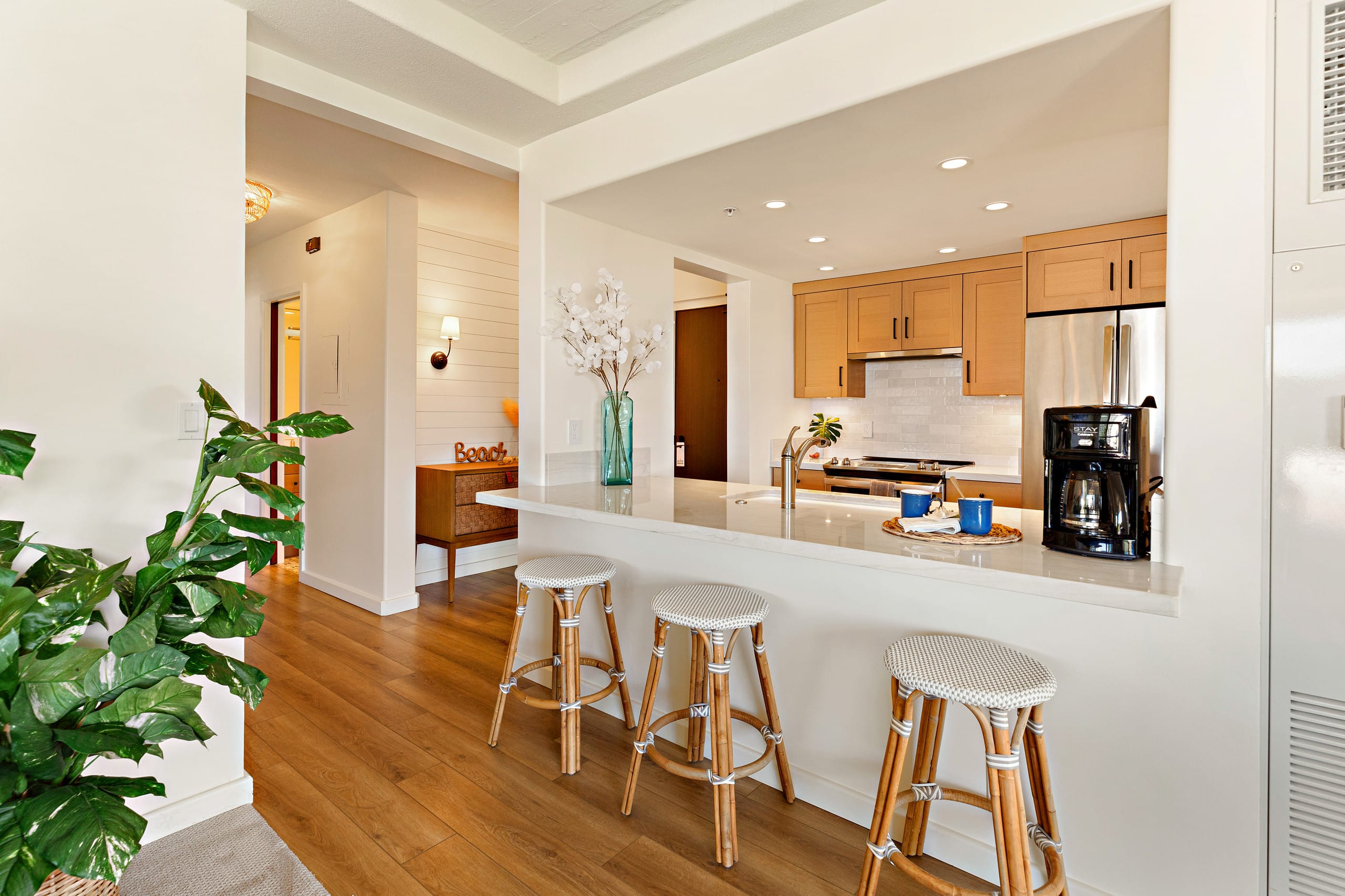 Condo in Lahaina · ★4.0 · 2 bedrooms · 2 beds · 2 baths - Image 9
