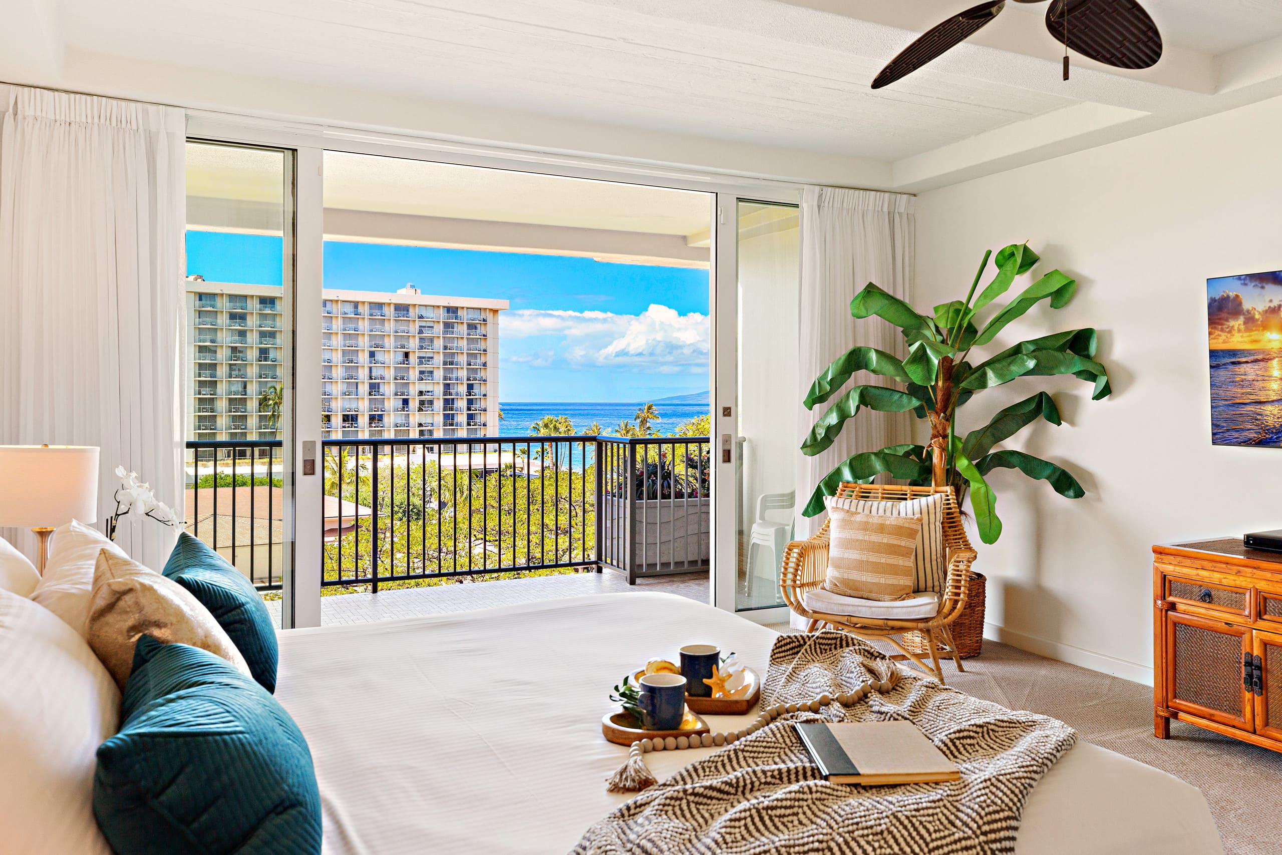 Condo in Lahaina · ★4.0 · 2 bedrooms · 2 beds · 2 baths - Image 15