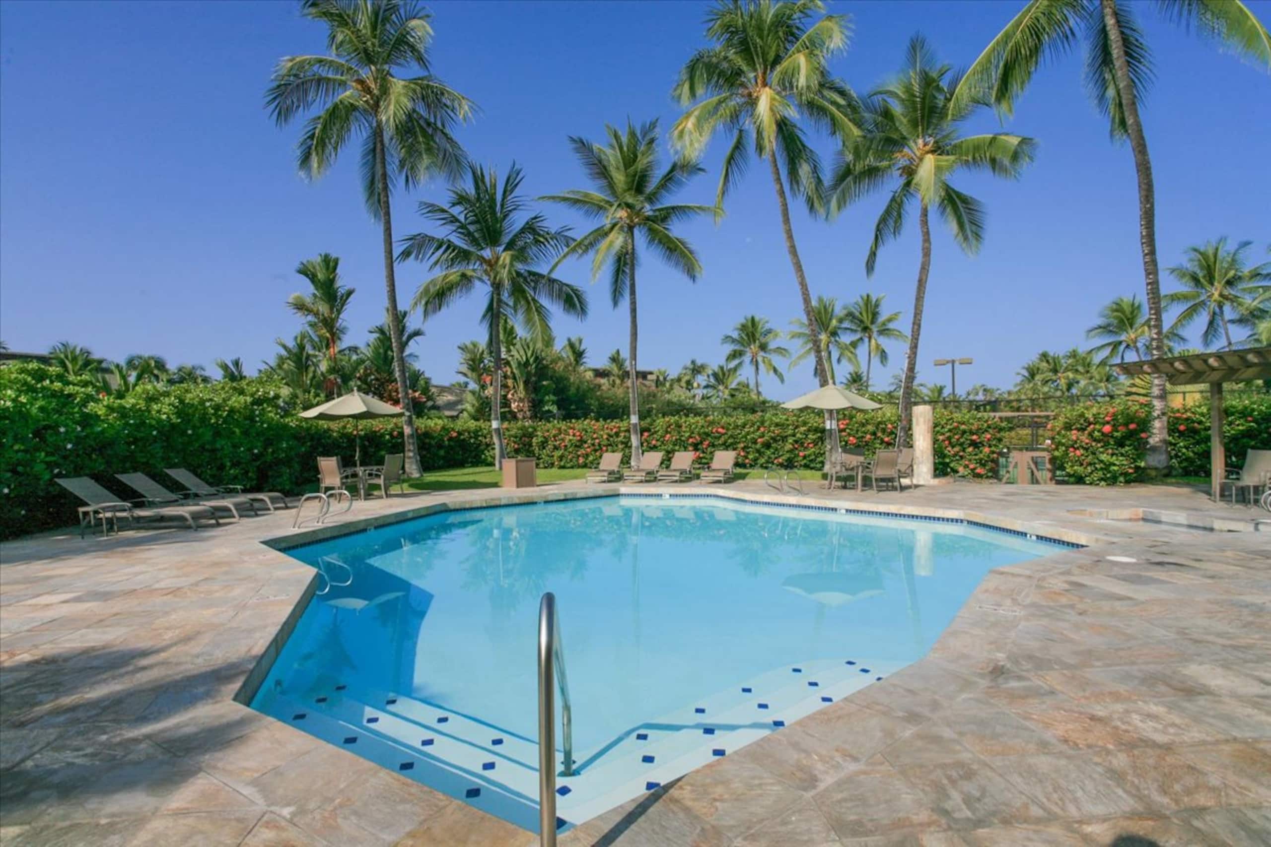 Condo in Kailua-Kona · ★4.86 · 3 bedrooms · 3 beds · 2 baths - Image 34