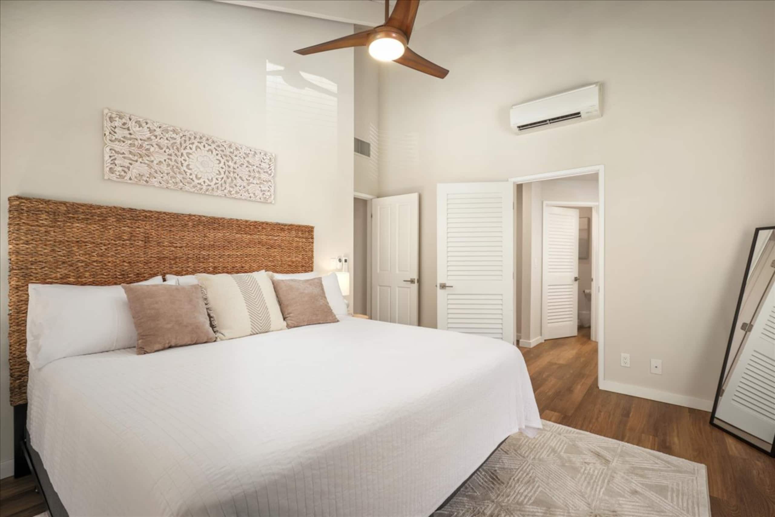 Condo in Kailua-Kona · ★4.86 · 3 bedrooms · 3 beds · 2 baths - Image 3
