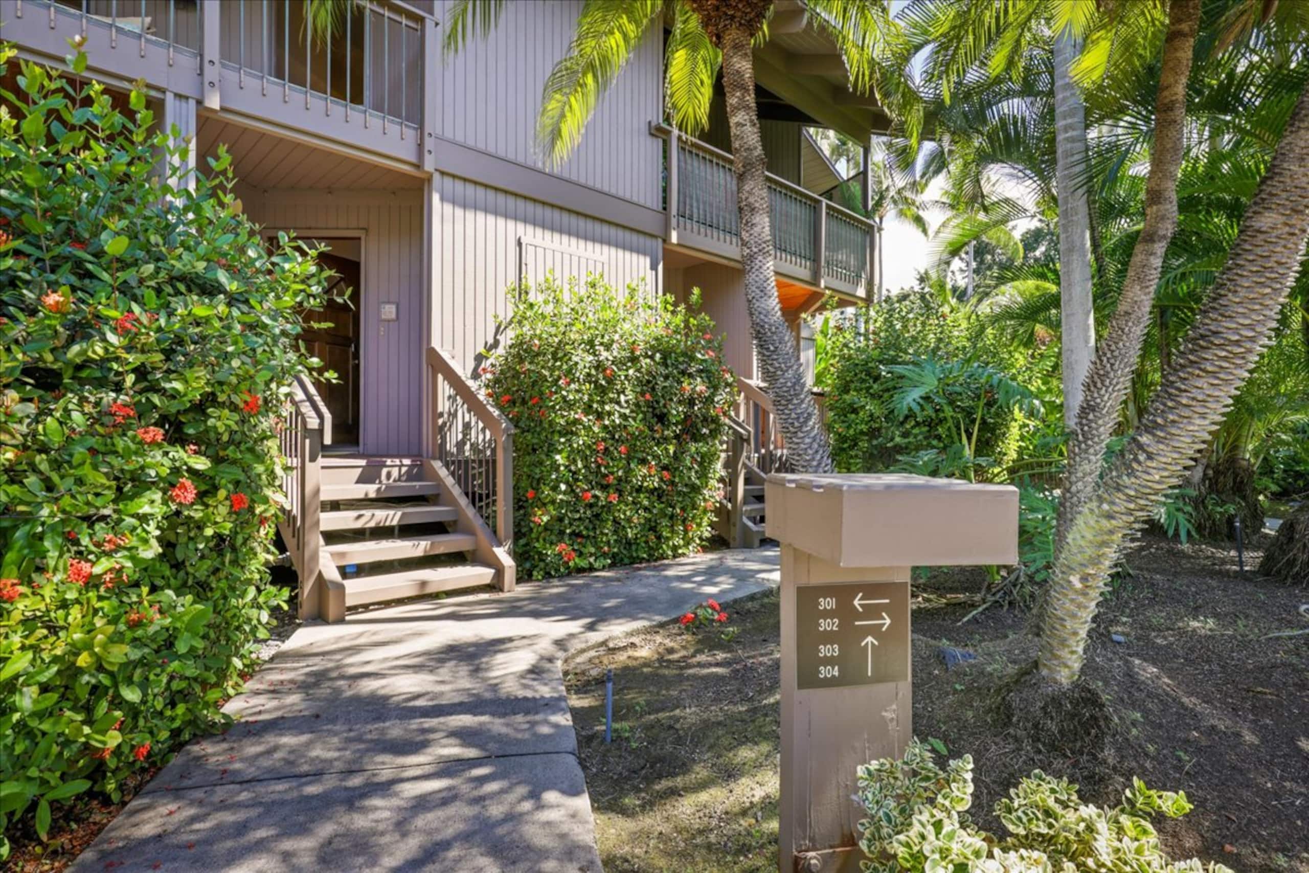 Condo in Kailua-Kona · ★4.86 · 3 bedrooms · 3 beds · 2 baths - Image 31