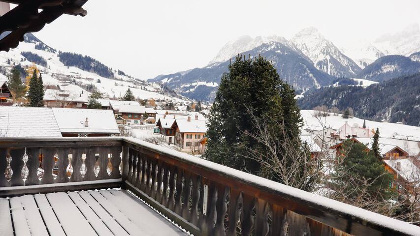 Sunshine Belle Etoile Chalet gallery image 4