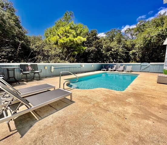Corolla Luxury Beach Rentals managed Airbnb listing 1