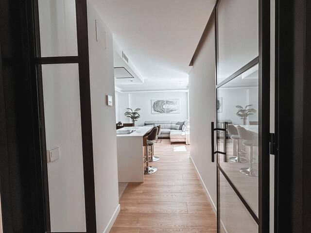 Chamberí Living – New Luxury Apartment (D+E) gallery image 2