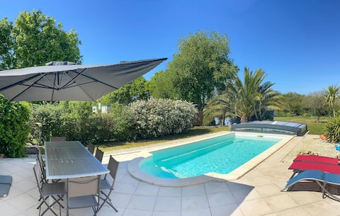 Awesome home in Sainte-Gemme-La-Plaine