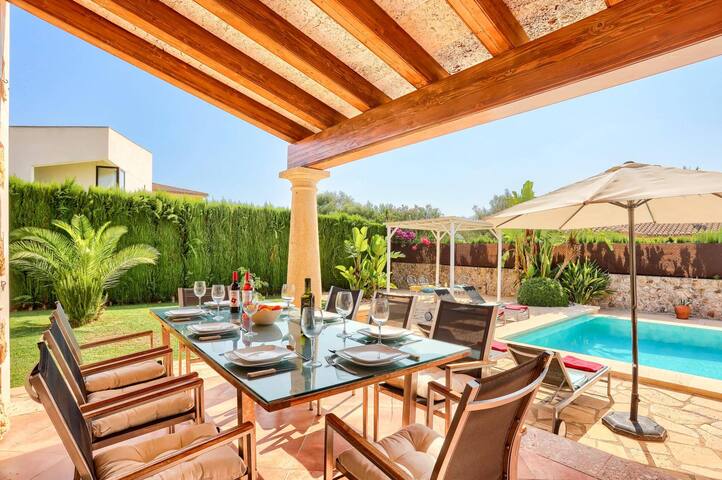 Villa La Boveda by Villa Plus gallery image 3