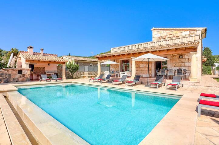 Villa La Boveda by Villa Plus gallery image 5