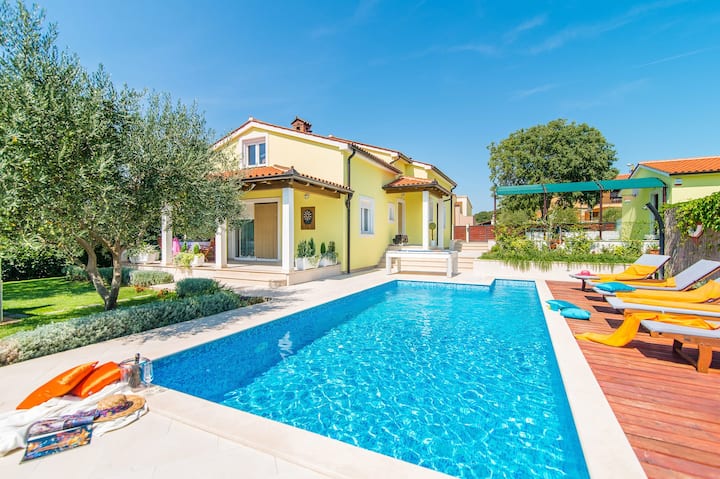 Villa Ladonja By Villa Plus - Pula