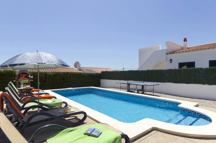 Villa Leander by Villa Plus gallery image 2