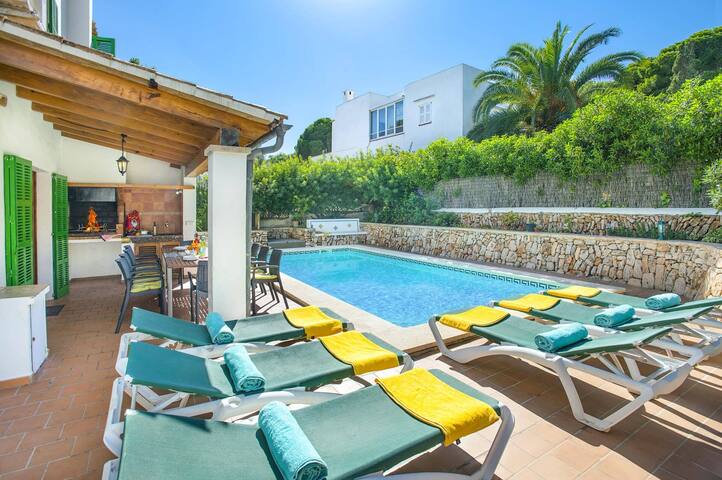 Villa Malen by Villa Plus gallery image 2