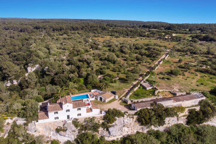 Villa Mas Alta by Villa Plus gallery image 5