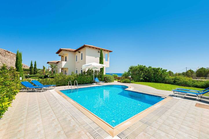 Villa Matina by Villa Plus gallery image 2