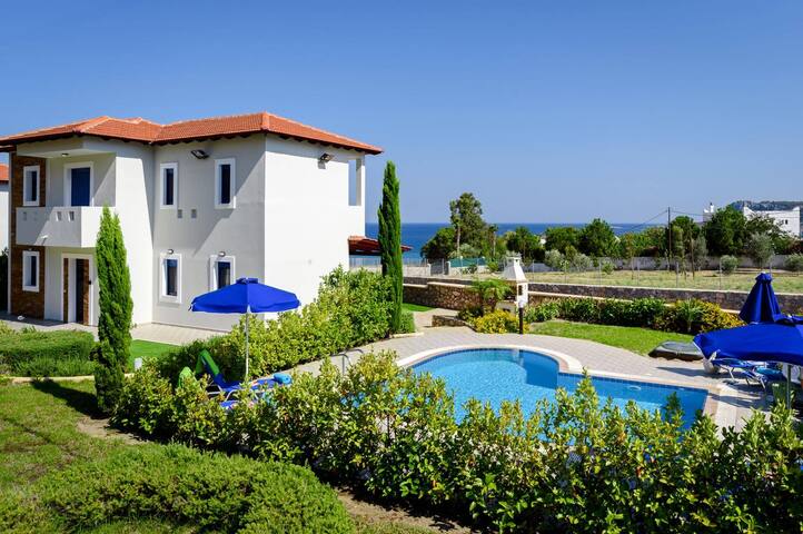 Villa Matina by Villa Plus