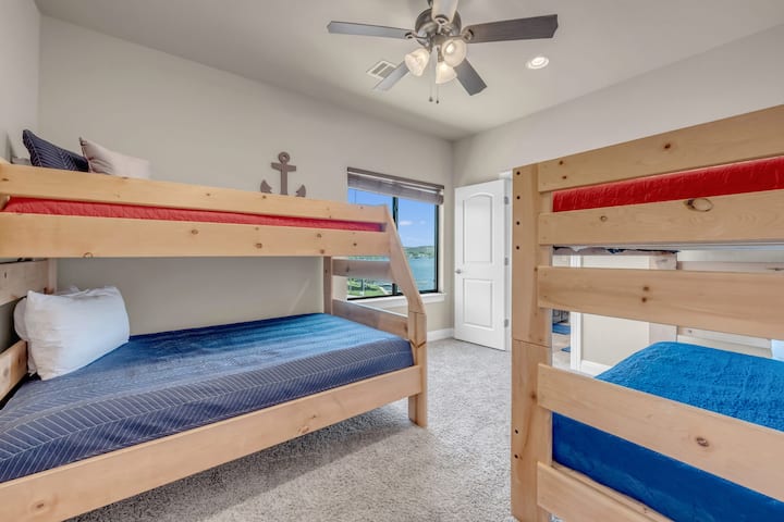 غرفة النوم 3: 2 سرير بطابقين