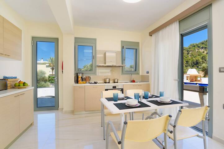 Villa Paleos Evergreen by Villa Plus gallery image 5