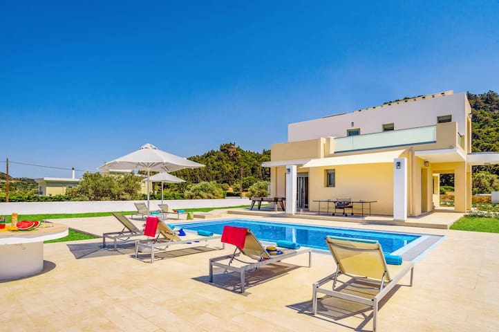 Villa Paleos Aegean by Villa Plus
