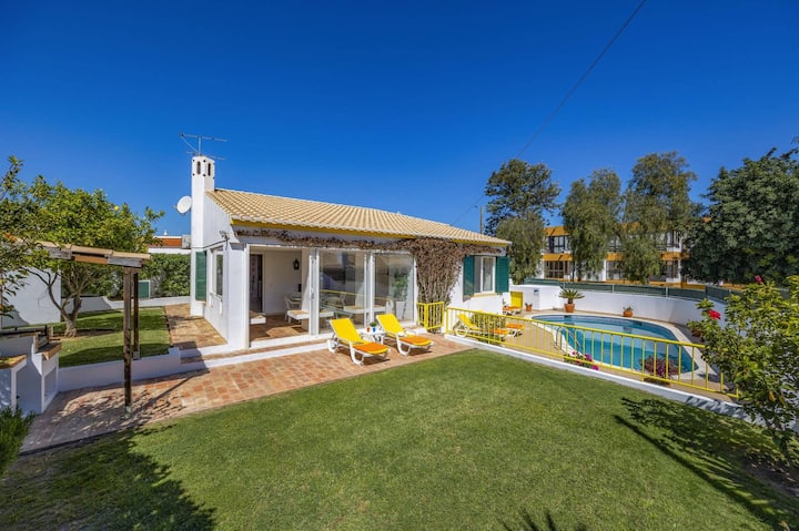 Villa Pinheiro Oura By Villa Plus - Albufeira