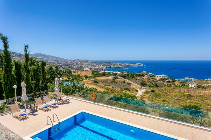 Villa Rami by Villa Plus gallery image 3