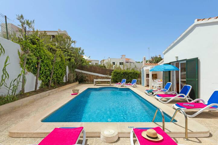 Villa Romani Arenal by Villa Plus gallery image 4