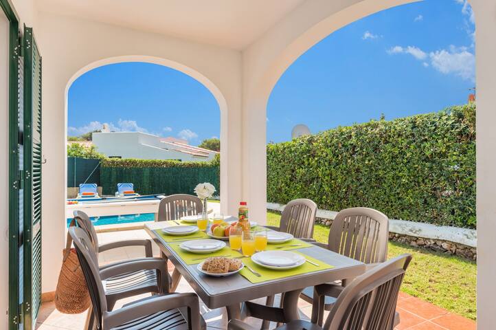 Villa Sol Blanc by Villa Plus gallery image 4