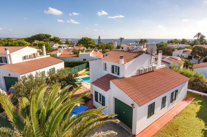 Villa Sol Blanc by Villa Plus gallery image 5