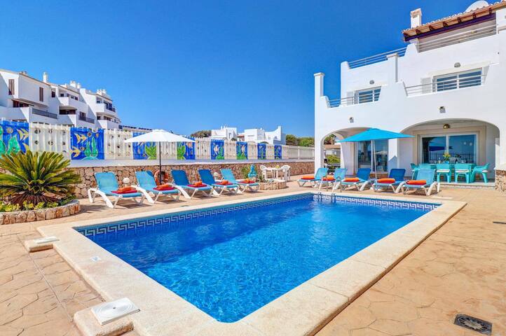 Villa Stella Maris by Villa Plus gallery image 3