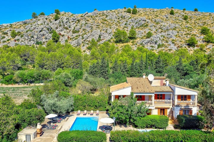 Villa Suau Gran by Villa Plus gallery image 5