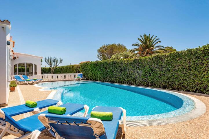 Villa Tramuntana Blanes by Villa Plus gallery image 2