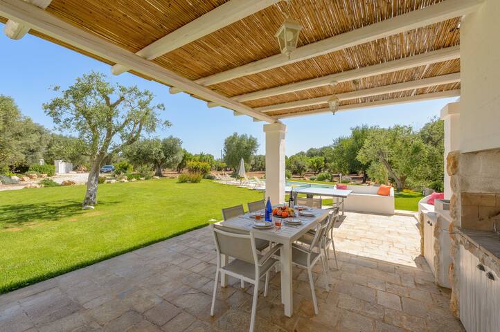 Villa Trullo Oro Verde by Villa Plus gallery image 4