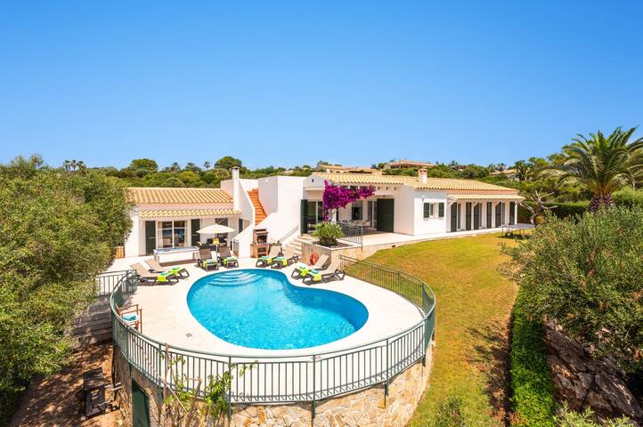 Villa Tama by Villa Plus