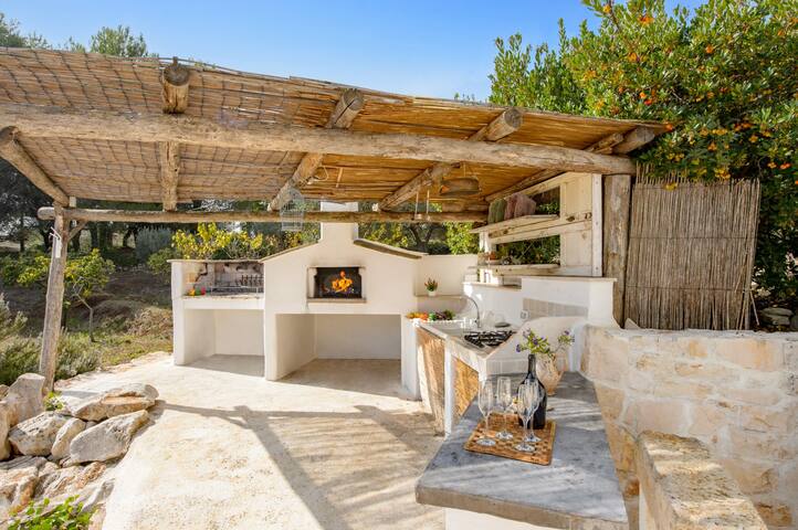 Villa Trulli Laguna by Villa Plus gallery image 5