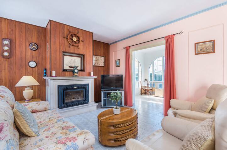 Villa Vera by Villa Plus gallery image 5