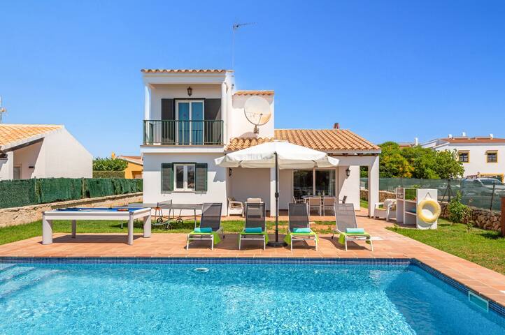 Villa Vientosol by Villa Plus gallery image 2