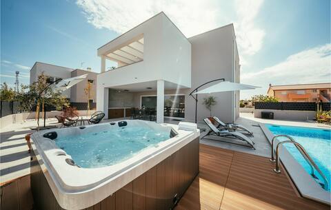 Villa South