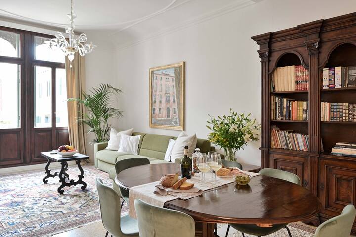 Traviata gallery image 4