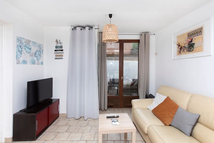 La Petite Terrasse - Appartement Spacieux - Brionne
