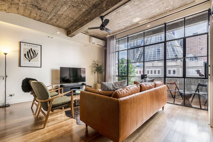 Industrial Warehouse in Historic Dovers Building