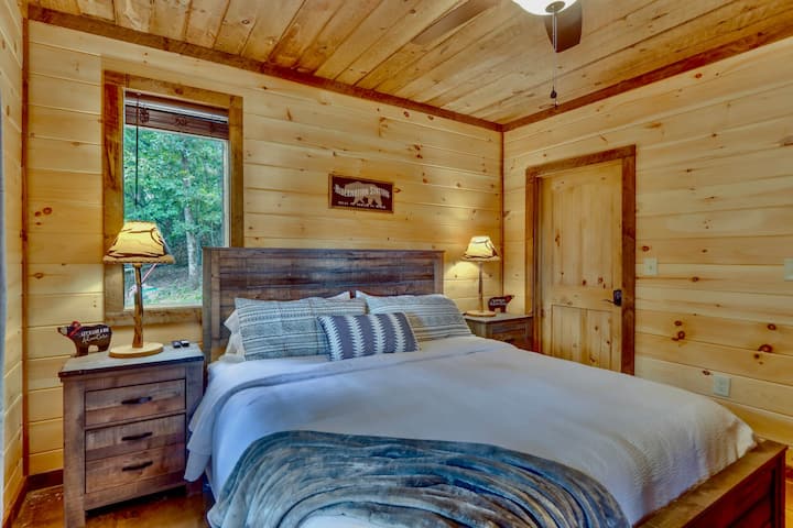 A third king bedroom located on the bottom floor gives everyone their own space to unwind.
