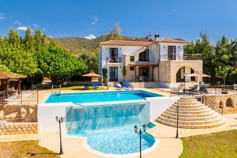 Villa Ariadne