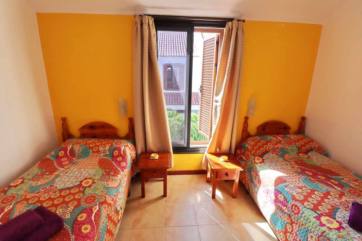 غرفة النوم 2