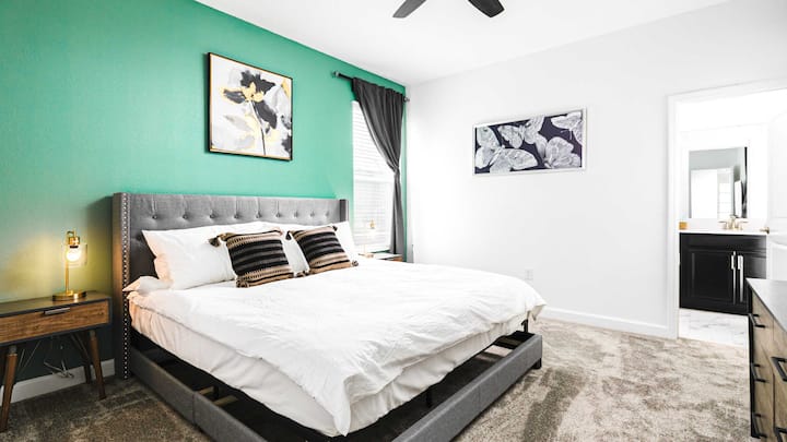 Unwind in our inviting bedroom, offering you a restful stay during your time here.