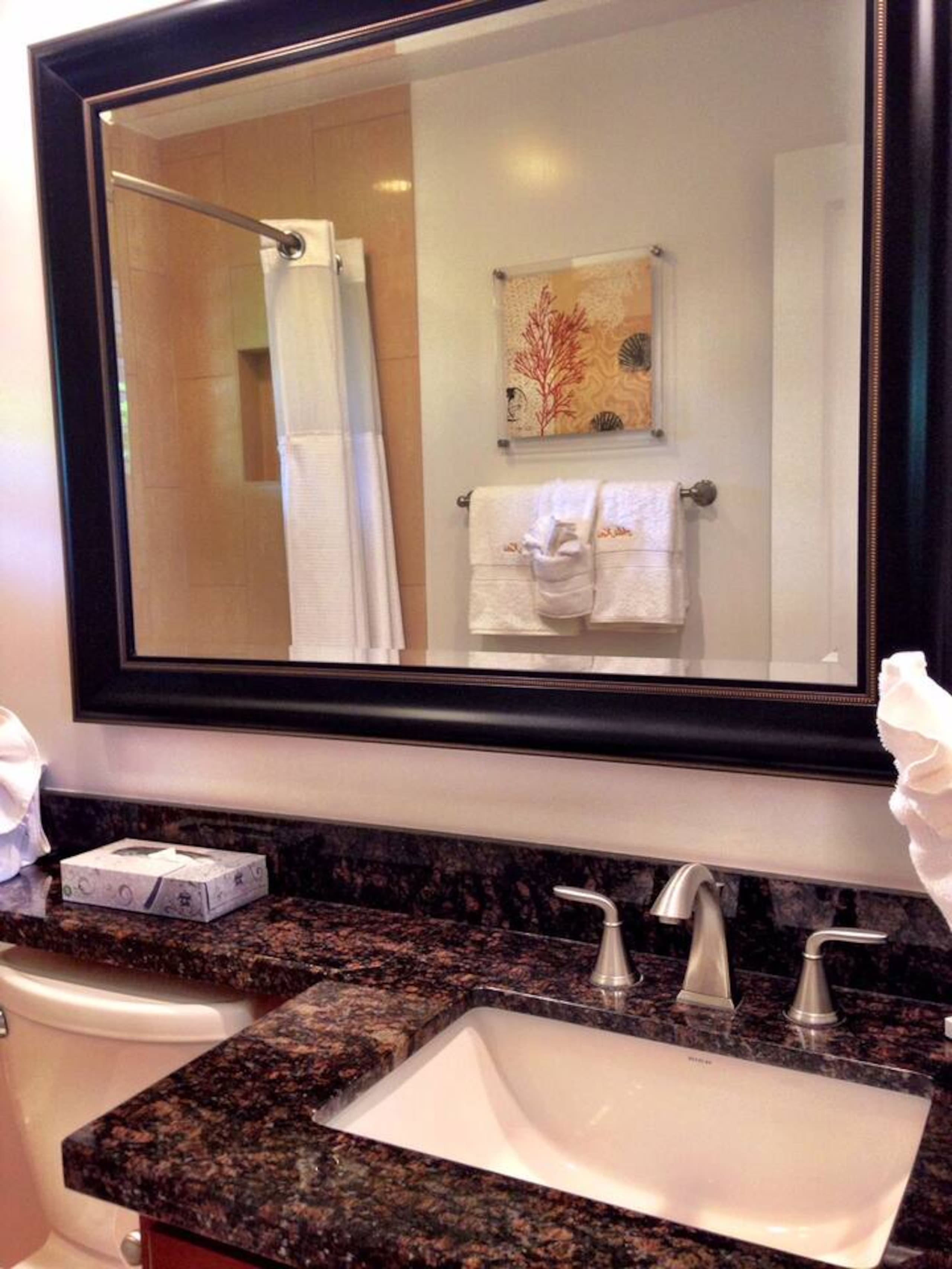 Condo in Princeville · ★4.89 · 2 bedrooms · 2 beds · 2 private baths - Image 24