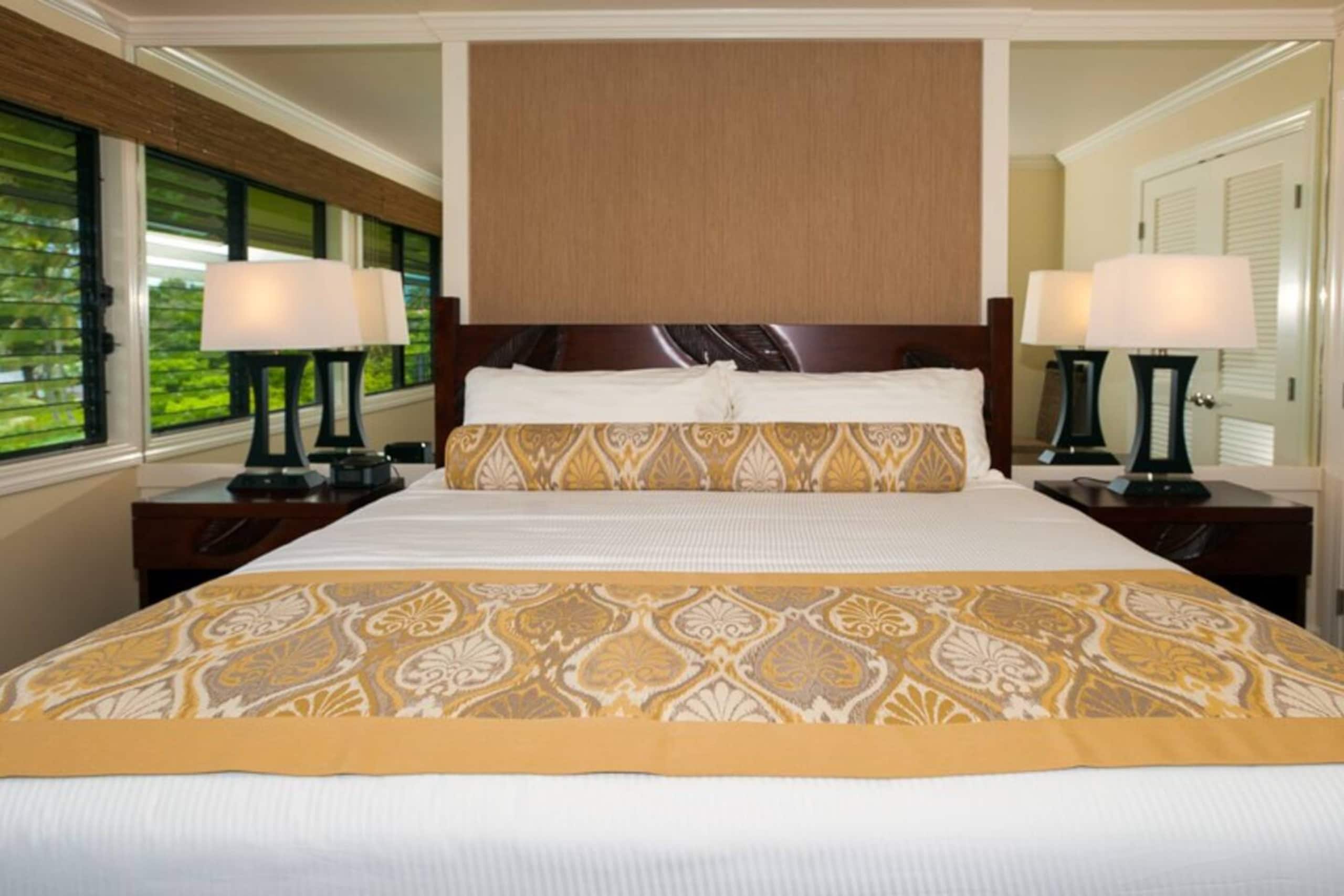 Condo in Princeville · ★4.89 · 2 bedrooms · 2 beds · 2 private baths - Image 18