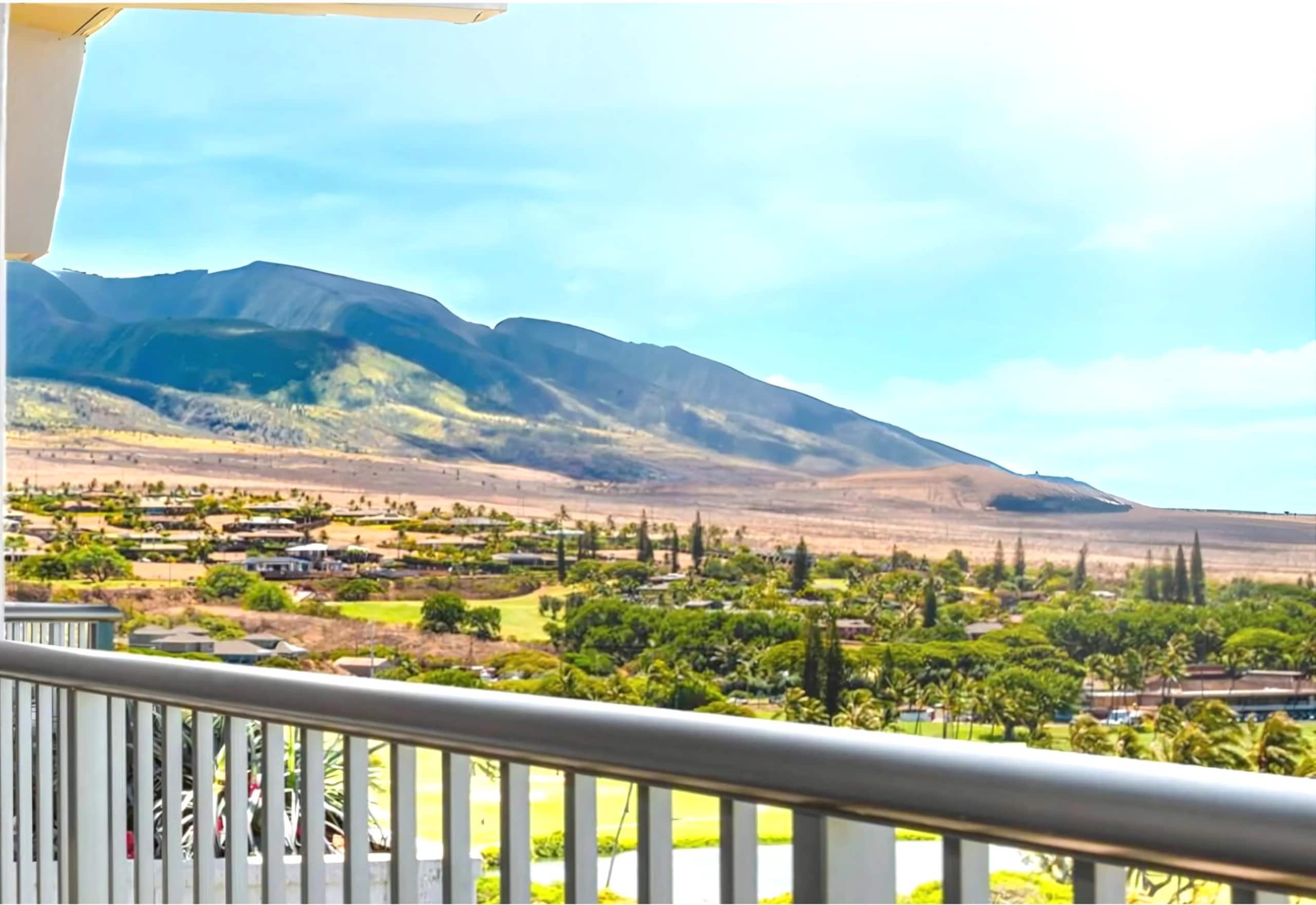Condo in Lahaina · ★4.67 · 1 bedroom · 2 beds · 2 baths - Image 2