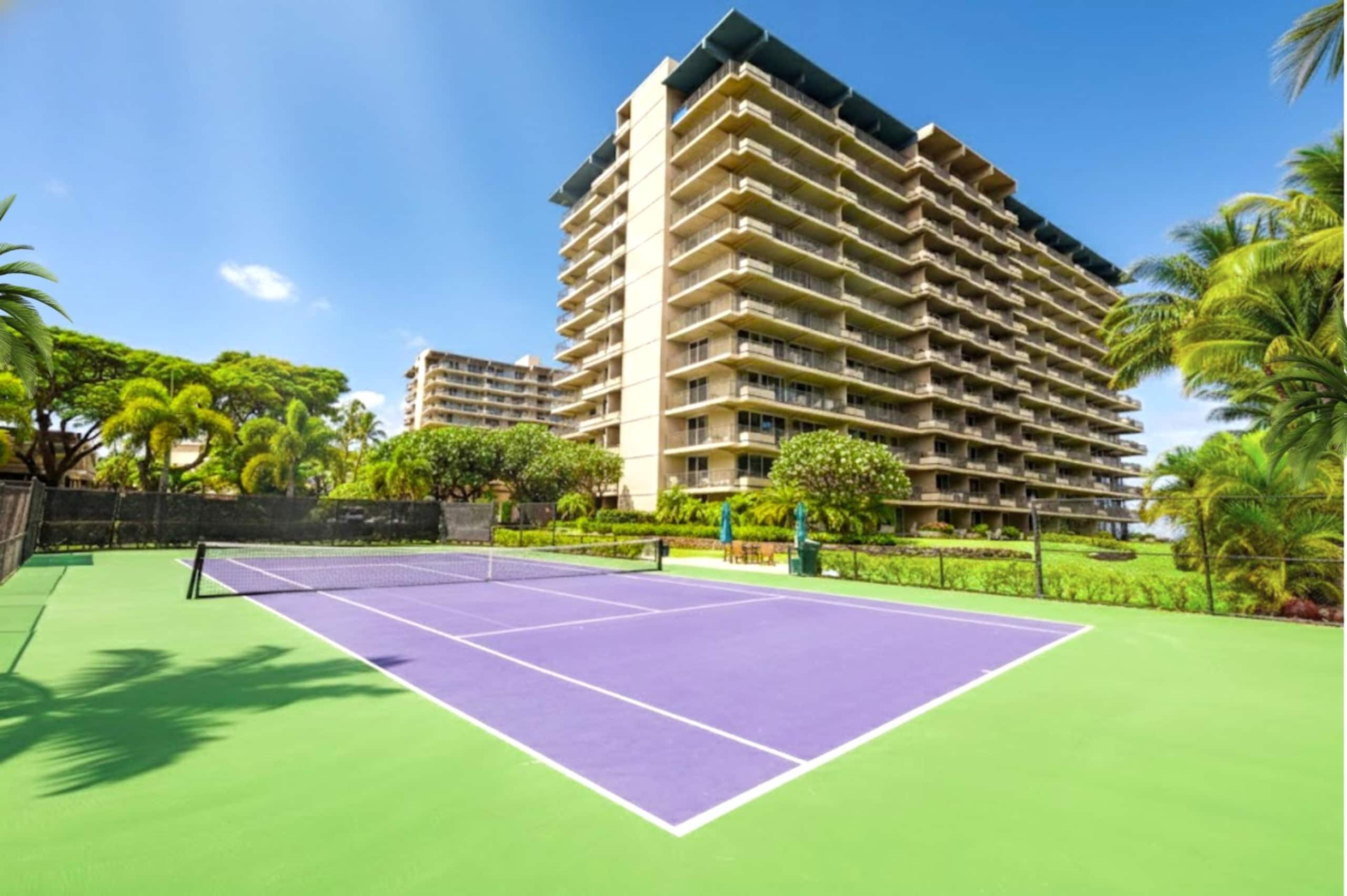 Condo in Lahaina · ★4.67 · 1 bedroom · 2 beds · 2 baths - Image 19