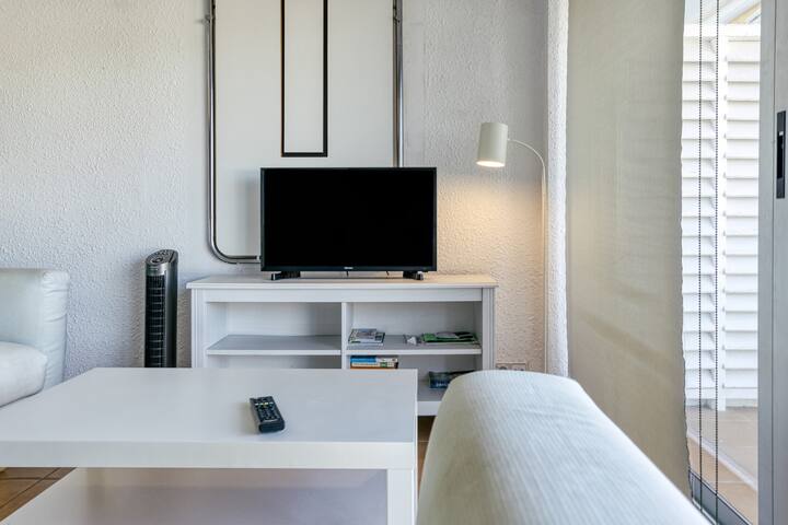 1a Linea mar port Llafranch gallery image 4