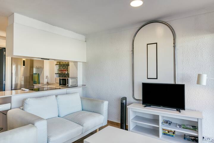 1a Linea mar port Llafranch gallery image 5