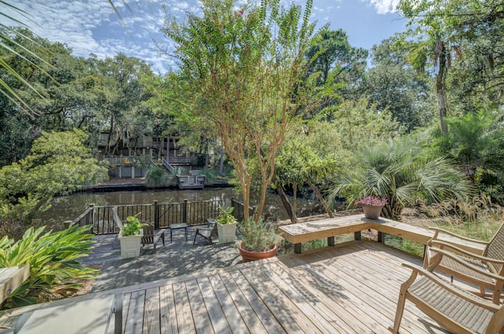 Hilton Head Retreats managed Airbnb listing 1